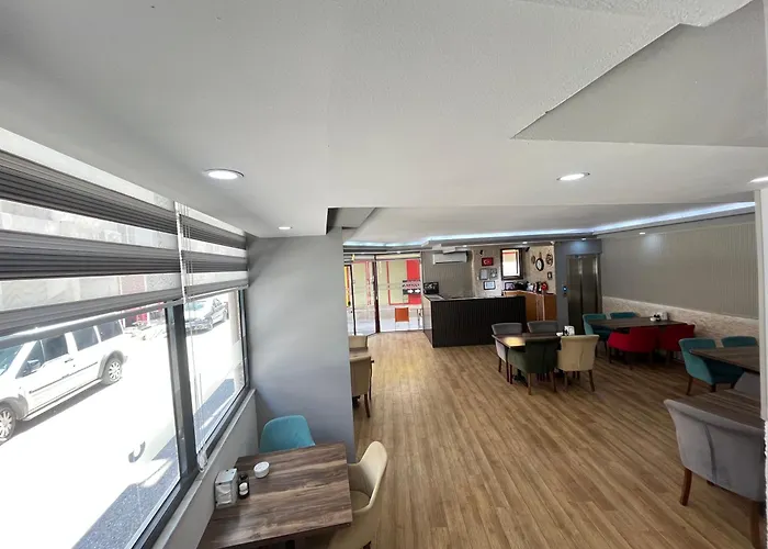 Oezhan Hotel Antalya