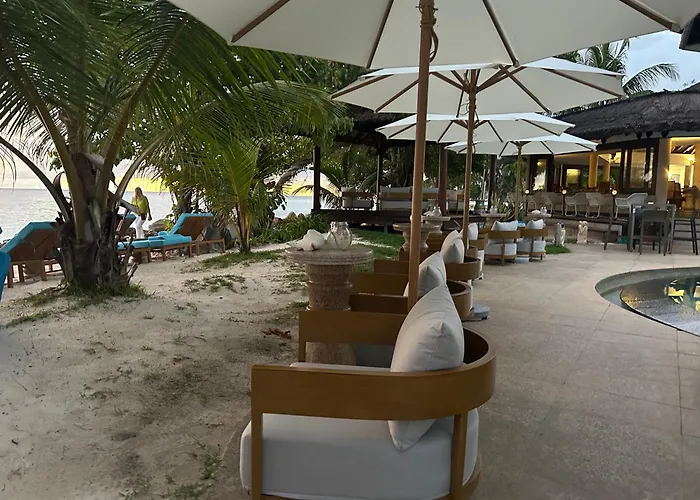Castello Beach Hotel Grand Anse 