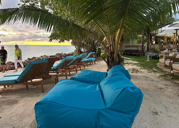 Castello Beach Hotel Grand Anse 