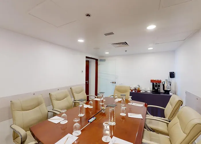 Radisson Hotel Colombo