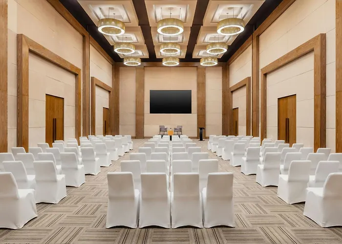 Aloft Bengaluru Outer Ring Road Hotel