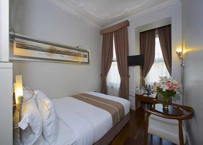 Taxim Lounge Hotel Special Category Istanbul