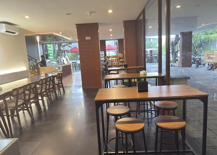 Rofa Kuta Hotel - Chse Certified Legian 