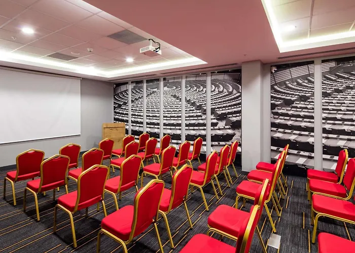 Ibis Istanbul West Otel