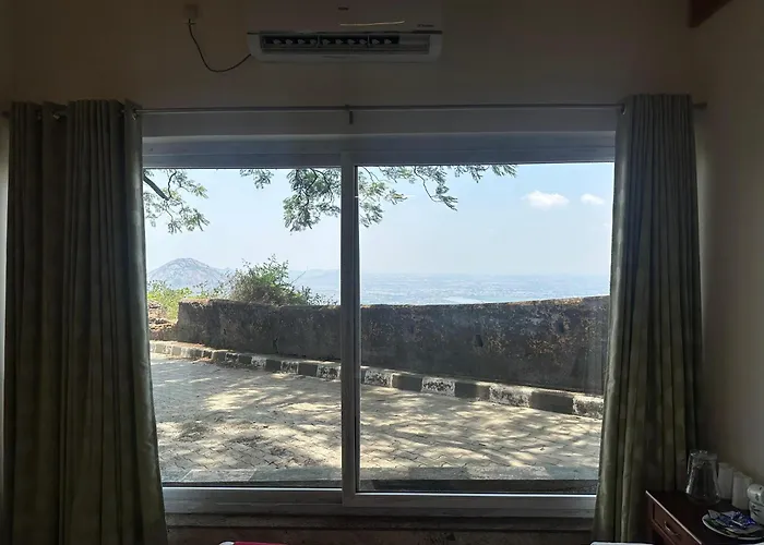 Kstdc Hotel Mayura Pine Top Nandi Hills