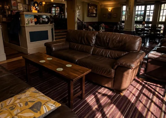 The Crouch Oak Hotel Addlestone