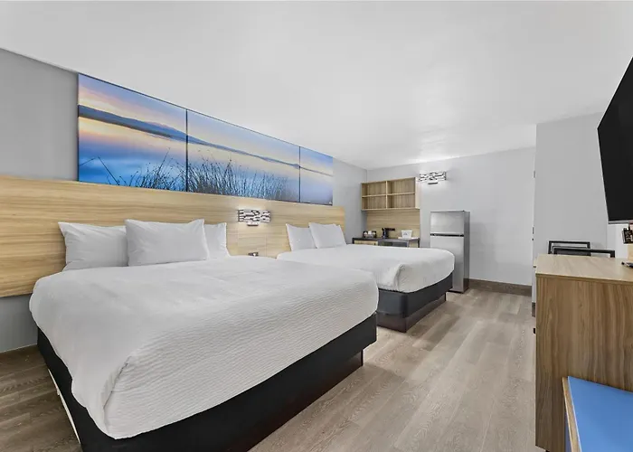Days Inn & Suites By Wyndham Texas City - Galveston Area