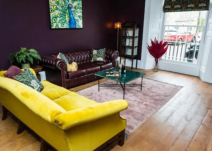 Skeldale House: 'All Creatures' Luxury Apartments in Yorkshire Dales Askrigg