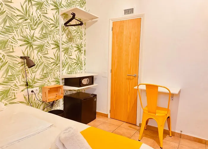 Nanit Rooms Ibiza Hostal Santa Eularia des Riu