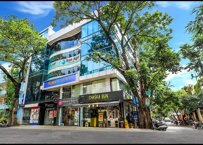 Fabhotel Crown Heights - Nr Koramangala Club Bangalore