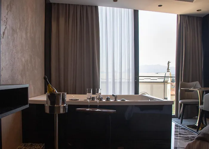 Hotel Chicago Shkoder