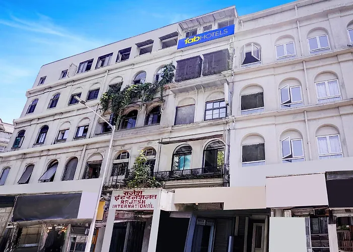 Hotel O Blue Light Near Gateway Of India Mumbai