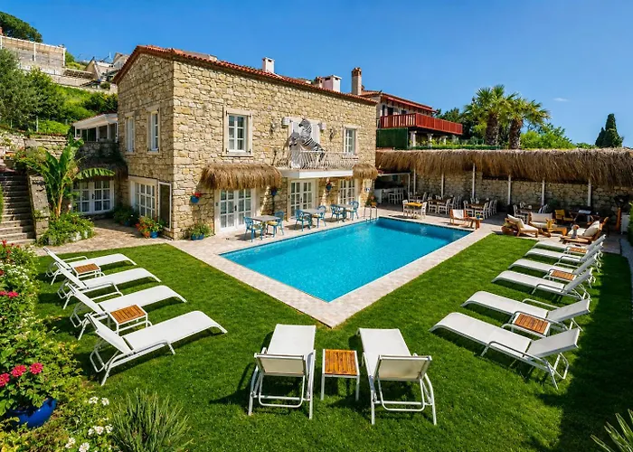 Alaçati Roka Taş Butık Hotel Çeşme