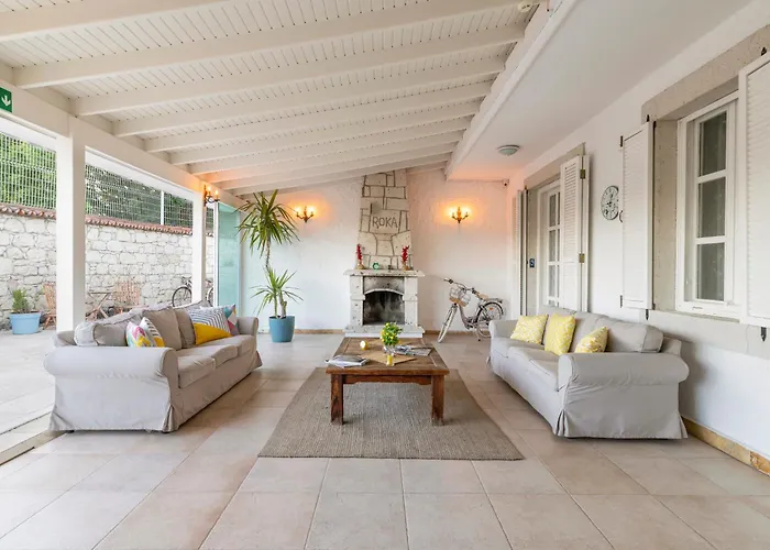 Alaçati Roka Taş Butık Hotel Çeşme