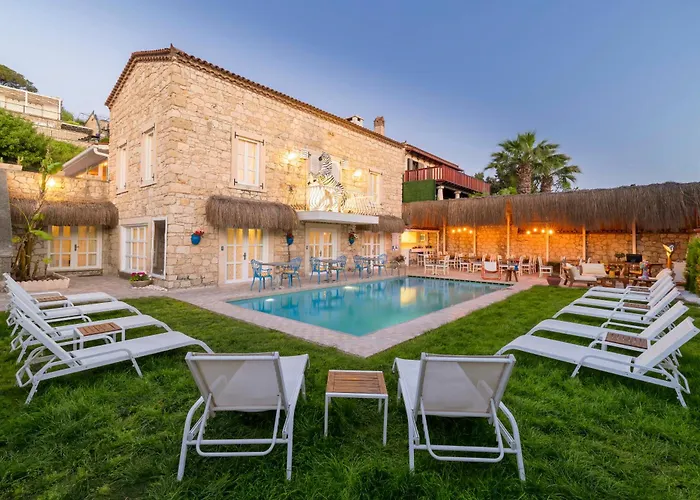 Alaçati Roka Taş Butık Hotel Çeşme