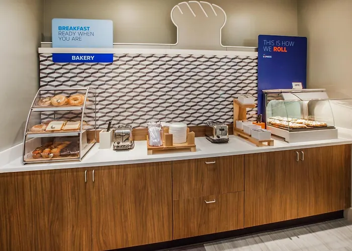 Holiday Inn Express & Suites - Ukiah By Ihg