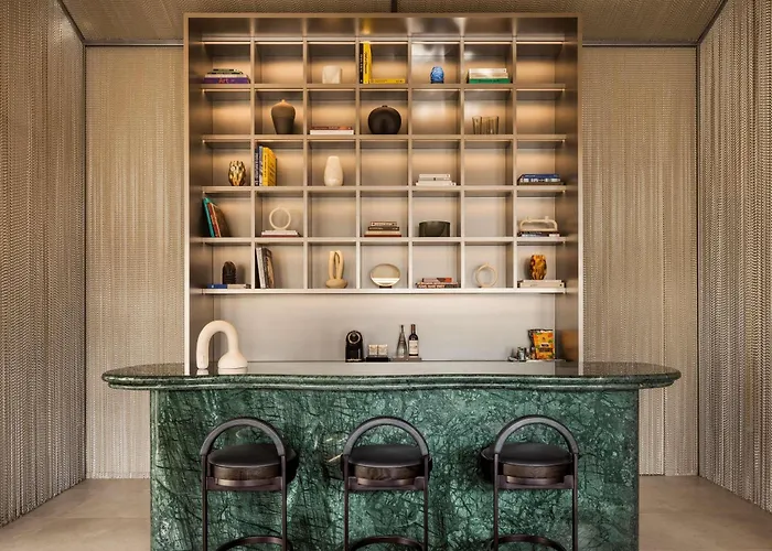 Mondrian Singapore Duxton