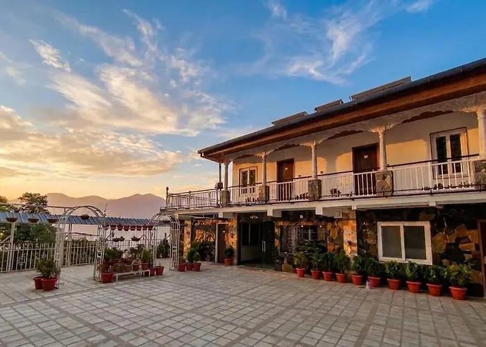 Hotel Oakland Landour Mussoorie