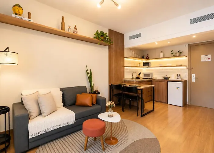 Flat Al Lorena, Jardins com estacionamento grátis, wifi e piscina São Paulo