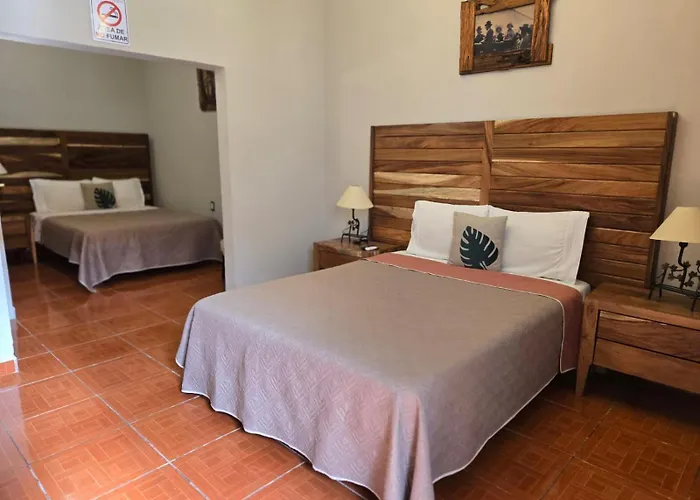 Casa Marquez Hotel Leon