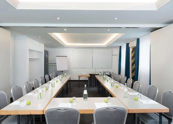 Ibis Styles Cologne Airport Hotel Troisdorf