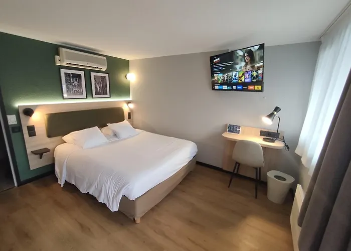 Campanile Rouen Nord - Mont-Saint-Aignan Hotel