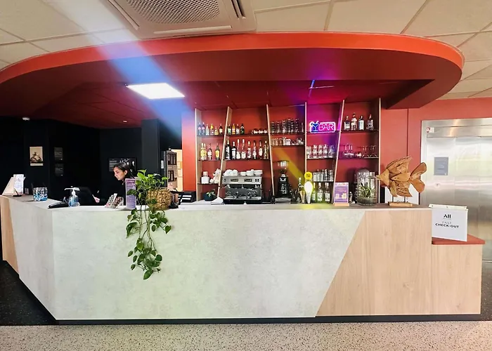 Ibis Styles Lyon Gorge De Loup Saphir Hotel