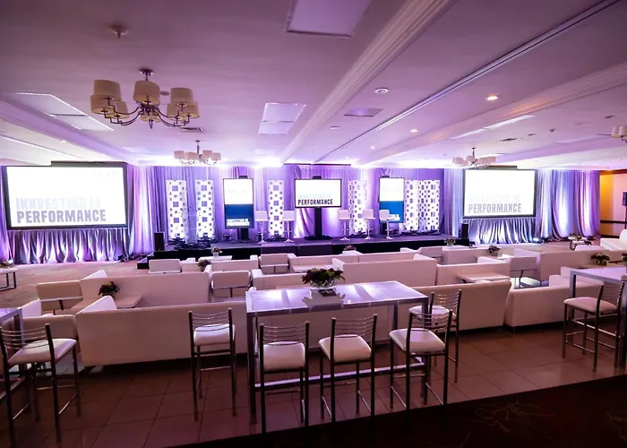 Holiday Inn Burlington Conference Centre By Ihg