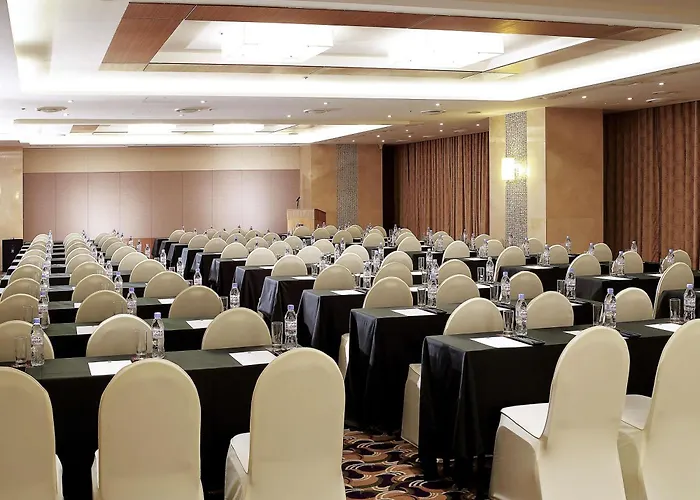 Ibis Ambassador Suwon Hotel