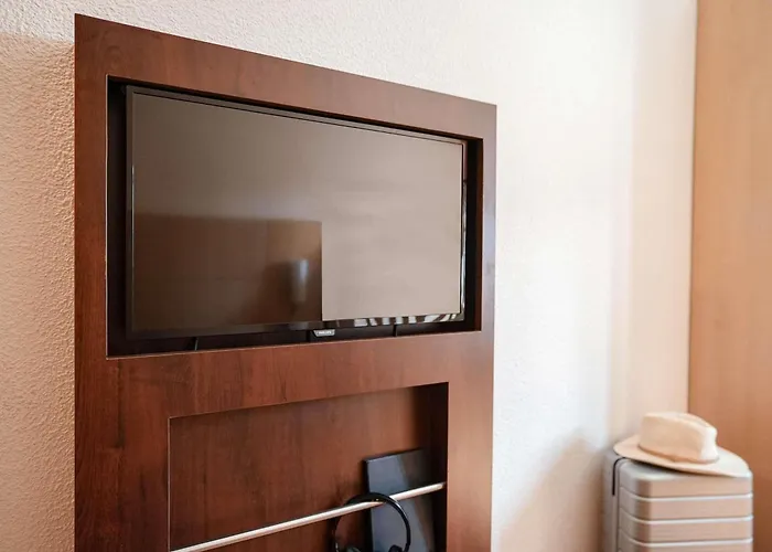 Ibis Porto Centro Sao Bento Hotel