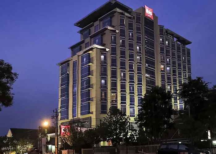 Hotel Ibis Semarang Simpang Lima