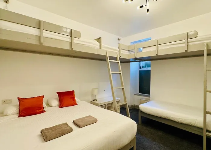 Town Lodge Newquay 