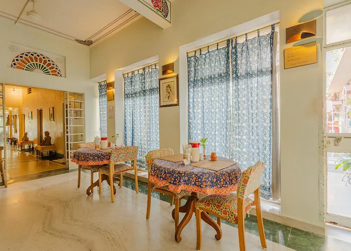 Tara Niwas Hotel Jaipur