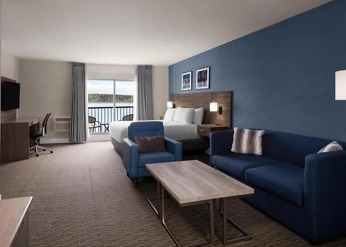 Anchor Inn & Suites, BW Signature Collection Campbell River