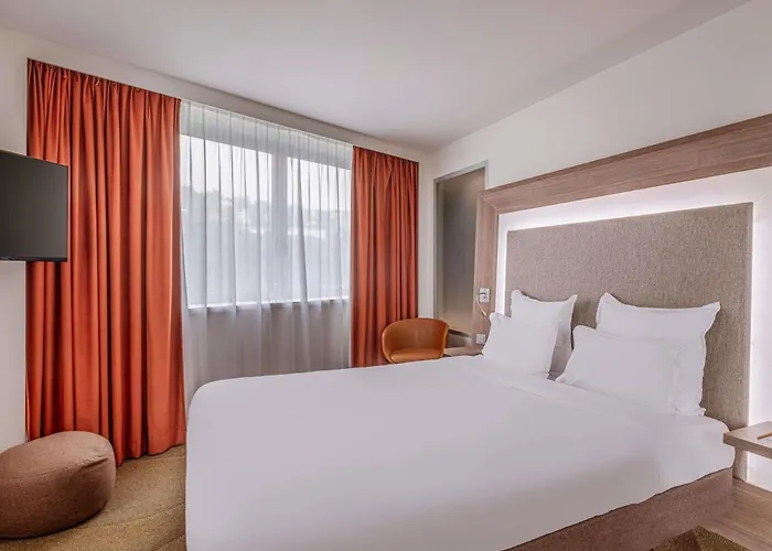 Novotel Lyon Centre-Confluence Bord De Saone