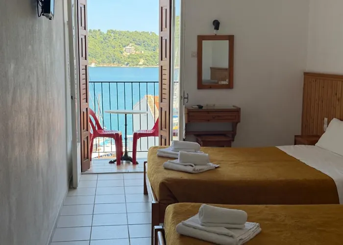Hotel Christina Skiathos Town