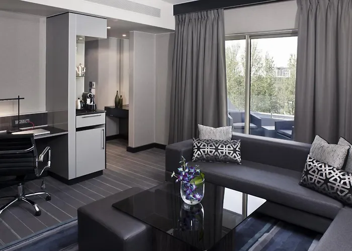 The Maslow Hotel, Sandton
