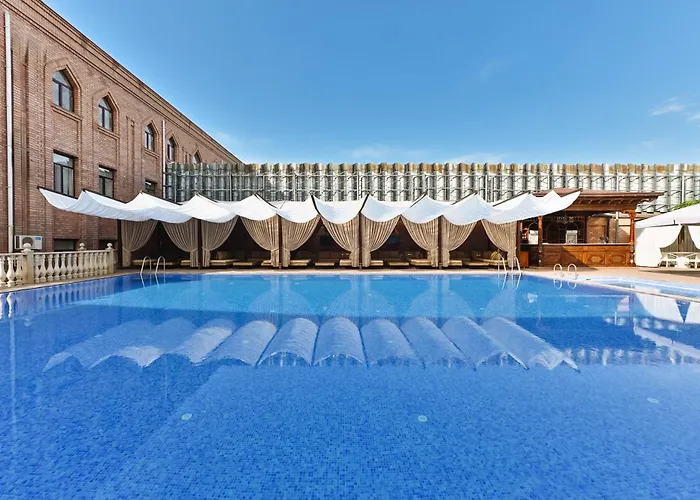 Ichan Qal'A Premium Class Hotel Taskent