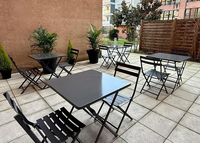 Ibis Toulouse Pont Jumeaux Hotel