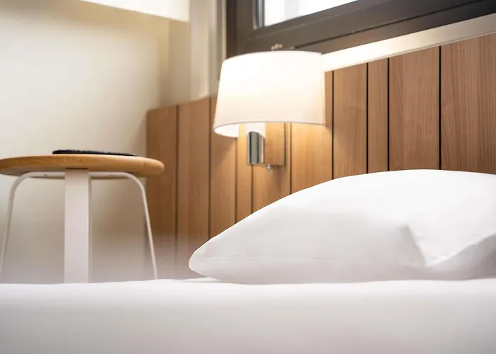 Ibis Paris 17 Clichy-Batignolles Hotel