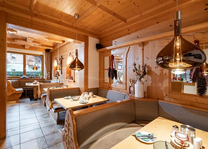 Hotel Theresia Garni Sankt Johann in Tirol