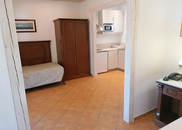 Magda'S Hotel Apartments Parga