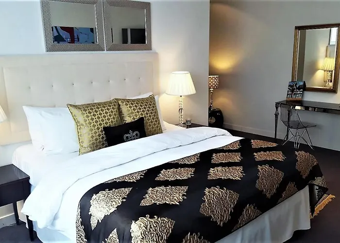 Mondrian Luxury Suites & Apartments Market Square IV Warsaw