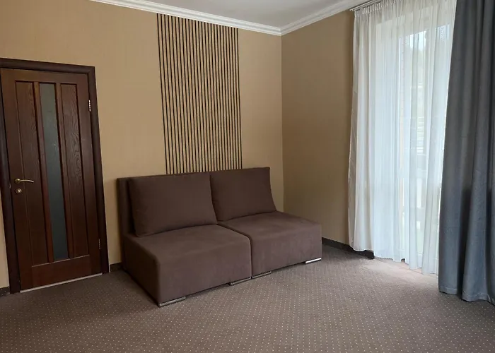 Silveroks Hotel Буковель