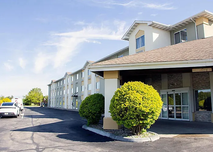 Baymont By Wyndham Maumee Toledo
