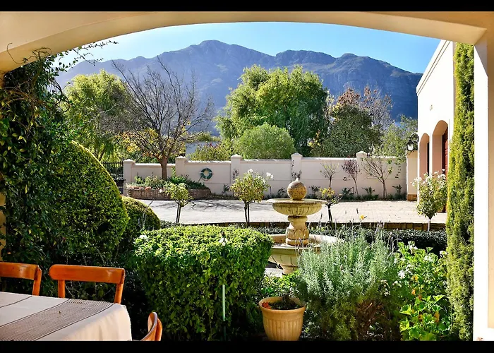 Hotel Petit & Grande Plaisir Luxury Self-Catering Franschhoek