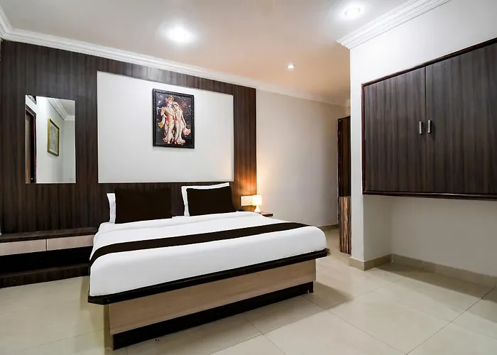 Hotel O Raipur Railway Station Formerly Hotel Okasu