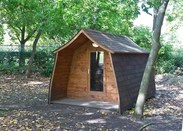 Adventurer'S Village Milton Keynes