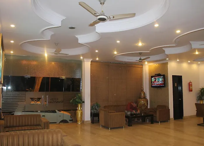 Hotel O Grand Central Delhi 