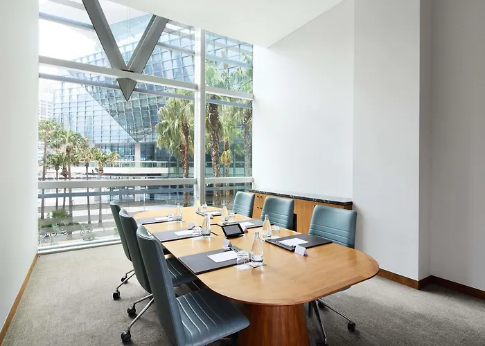 Sofitel Sydney Darling Harbour Hotel